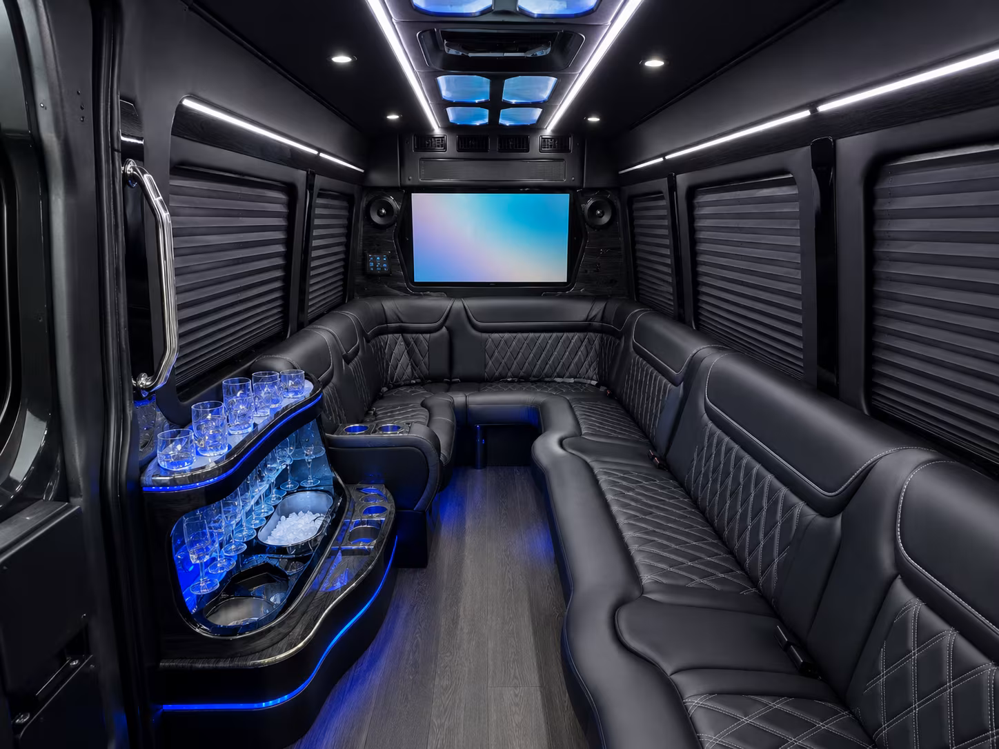 bus rental options for st louis trips