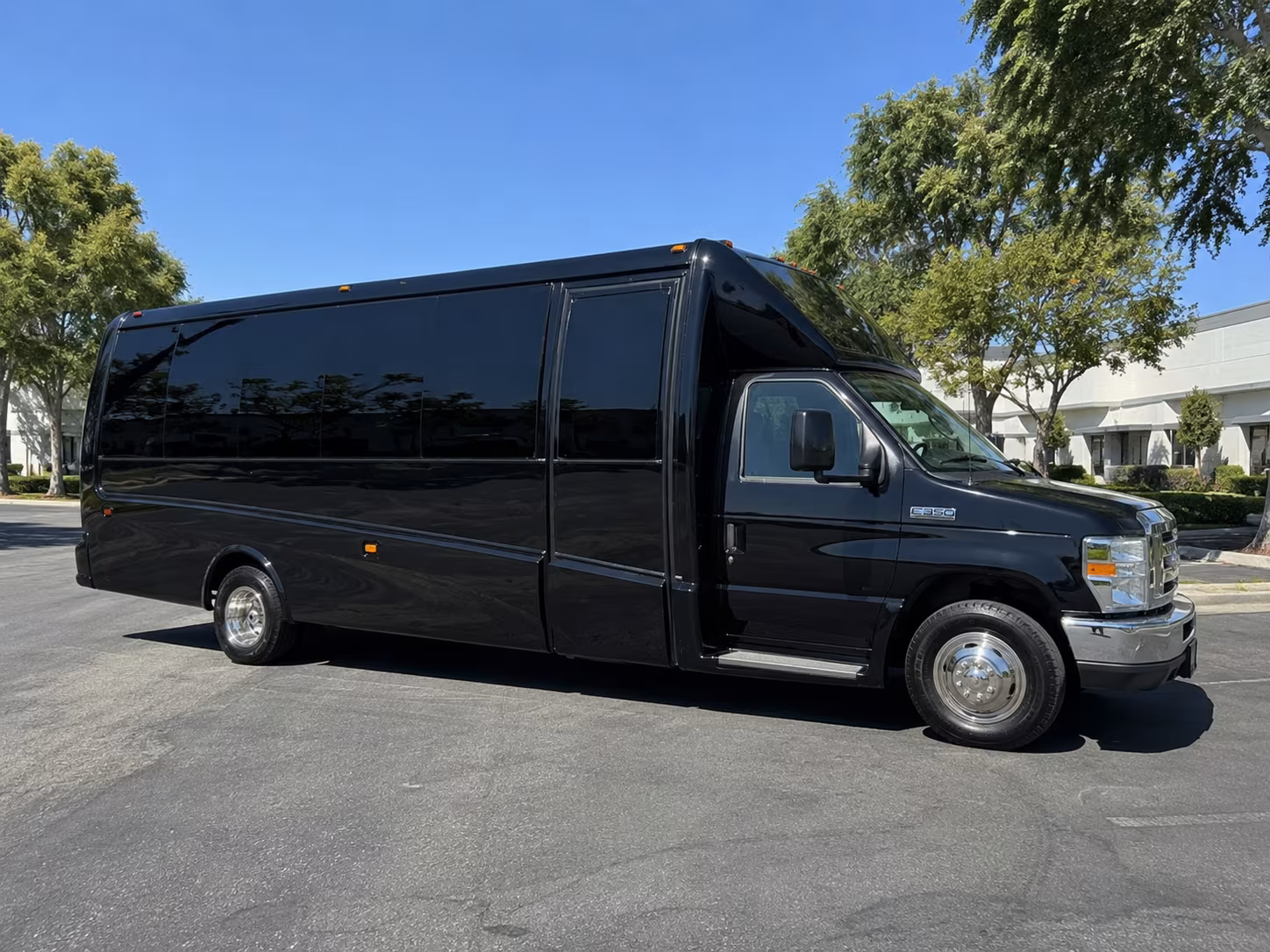hit every photo stop in your st louis party bus before the dance