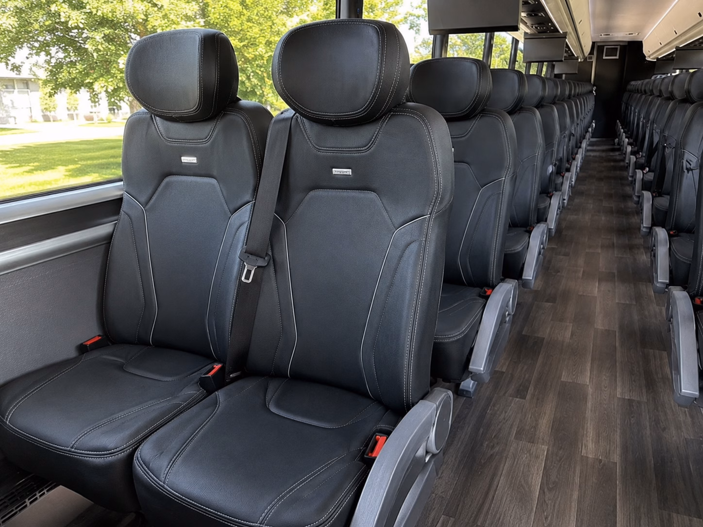 st louis historic tour bus rentals